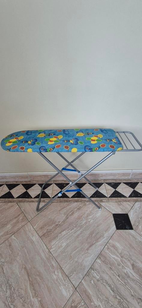 Strijkplank kinderen, Enlèvement