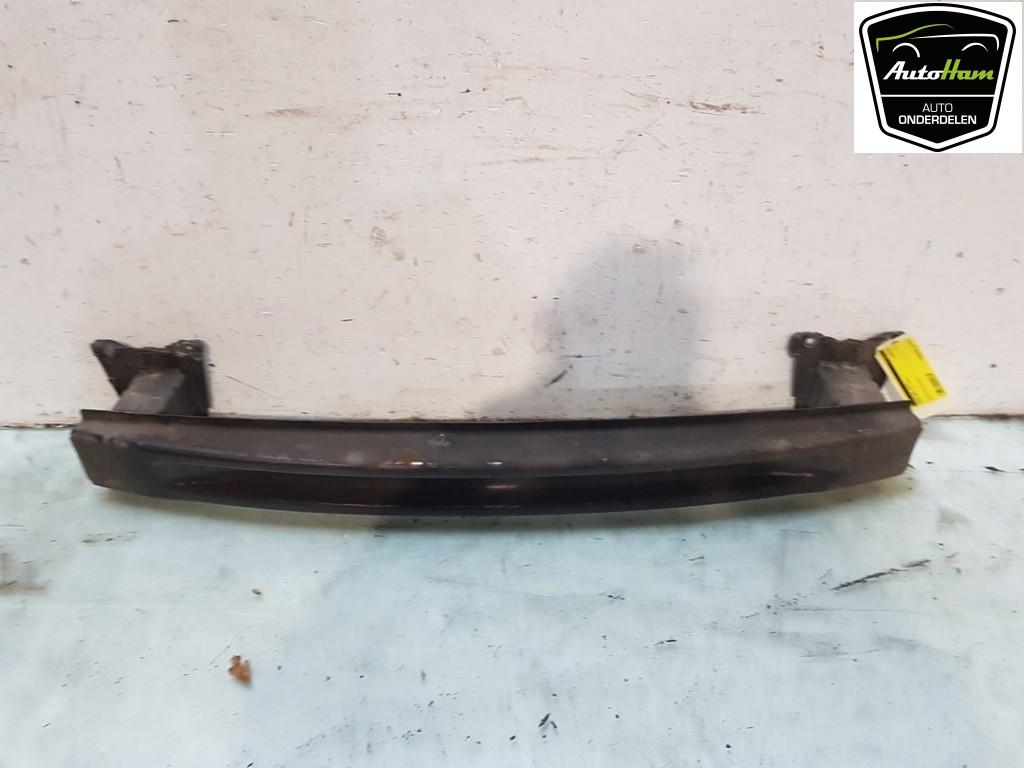 CADRE DE PARE CHOC ARRIÈRE Skoda Rapid (|5JJ807305|), Utilisé, Skoda