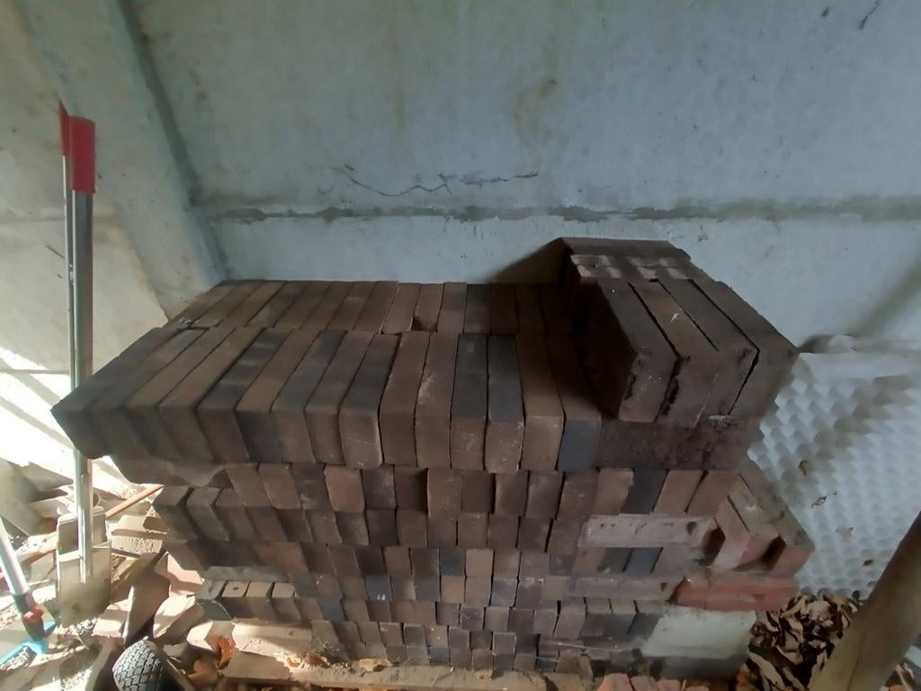 Gevelsteen Wienerberger (Milosa) Kogelbloem, Enlèvement