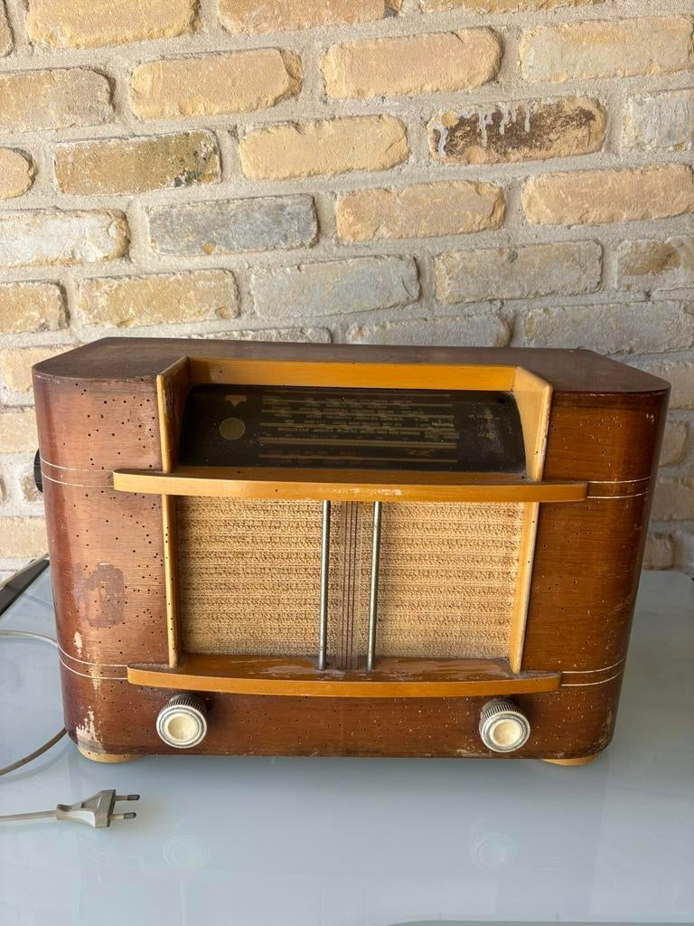 Radio ancienne, Enlèvement