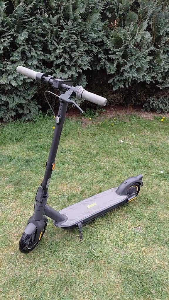 Ninebot g30 max, Fietsen en Brommers, Steps, Ophalen, Gebruikt, Elektrische step (E-scooter), Ninebot