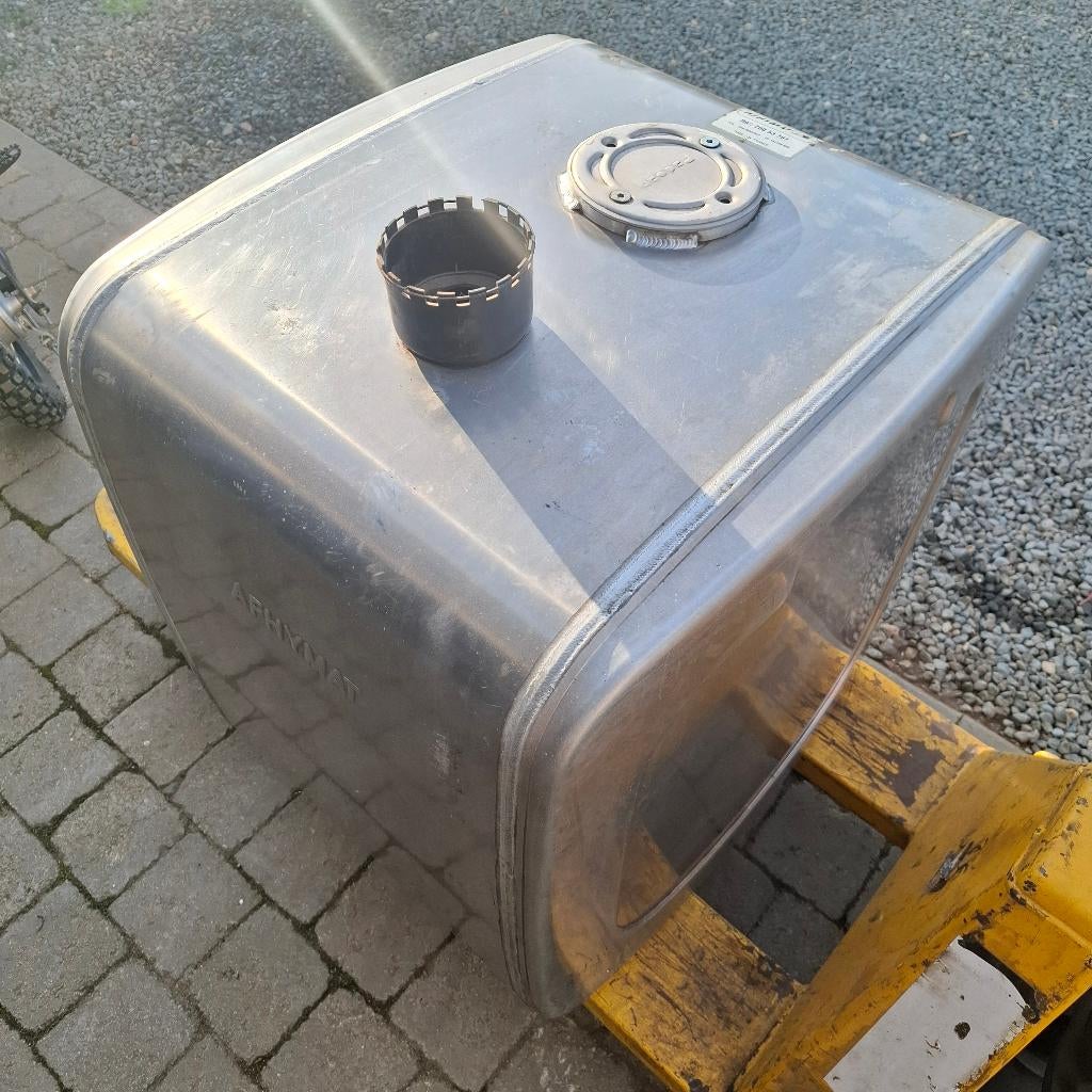 Hydrauliektank, Auto-onderdelen, Ophalen, Gebruikt