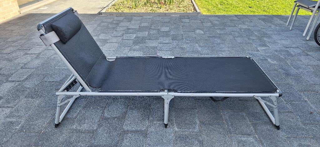 Opvouwbare Ligstoel met Hoofdkussen – Alu / Antraciet, Tuin en Terras, Ophalen, Gebruikt, Aluminium, Verstelbaar
