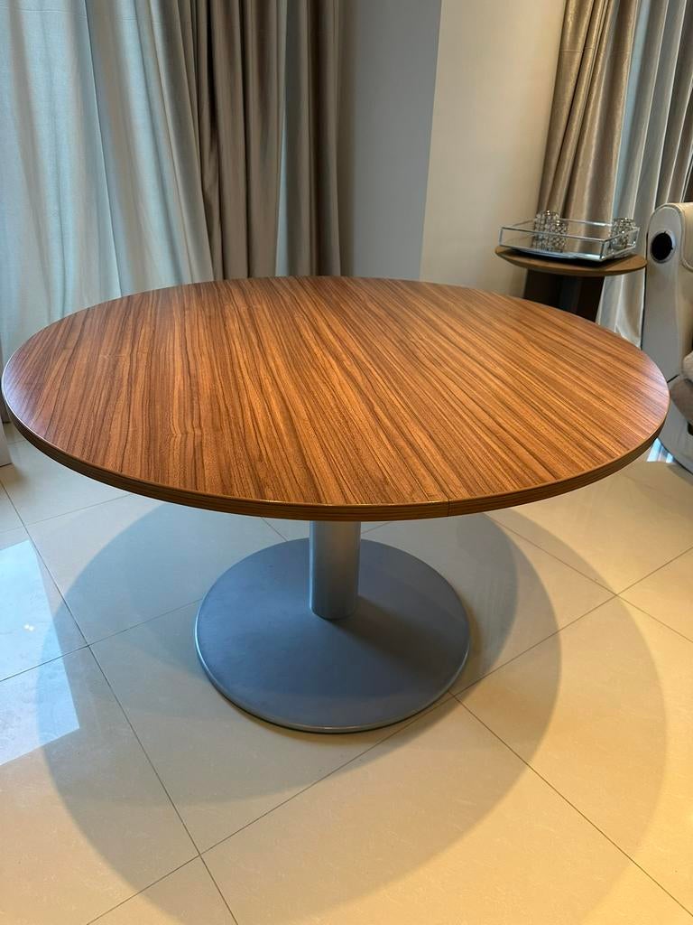 Table à manger ronde design 120 cm – bois & pied métal, Maison & Meubles, Tables | Tables à manger, Enlèvement, Comme neuf, Métal