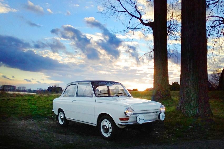 oldtimer Daf 44, Auto's, Oldtimers, Particulier, Daf, Benzine, 2 deurs, Automaat, Wit, Zwart, Kunstmatig leder, Achterwielaandrijving