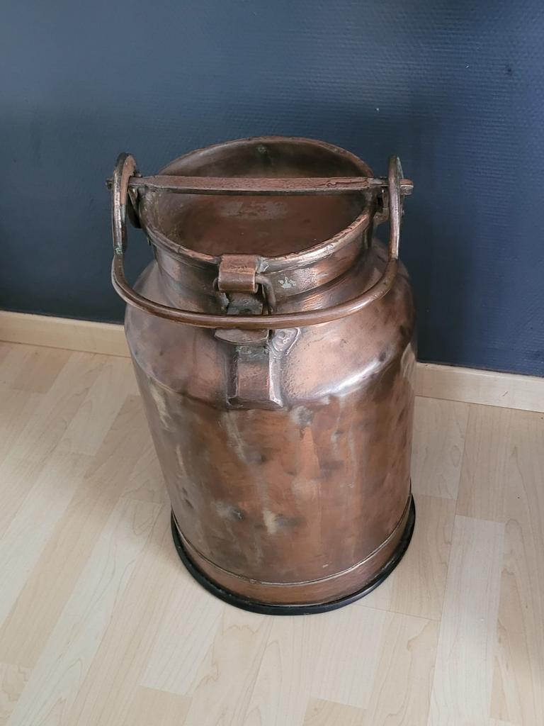 Antieke koperen melkkan. Decoratie,, Ophalen, Koper