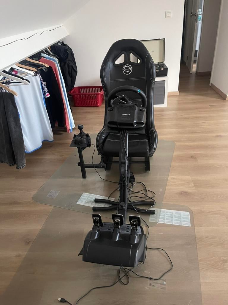Volant logitech g29 + siege racing, Ophalen, Zo goed als nieuw