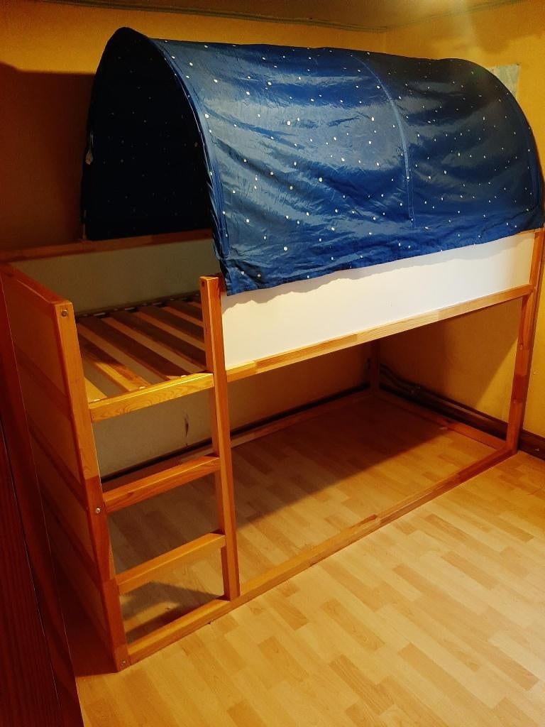 Lit haut Ikea réversible 1 personne en Pin, Maison & Meubles, Chambre à coucher | Lits, Comme neuf, Une personne, Bois, Autres couleurs