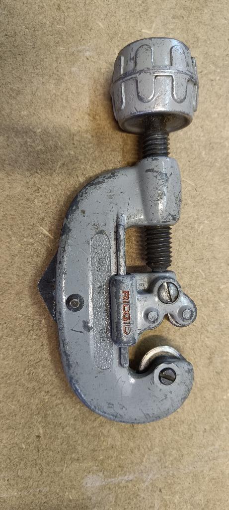 Ridgid Buizensnijder no.10, Bricolage & Construction, Outillage | Outillage à main, Enlèvement, Utilisé