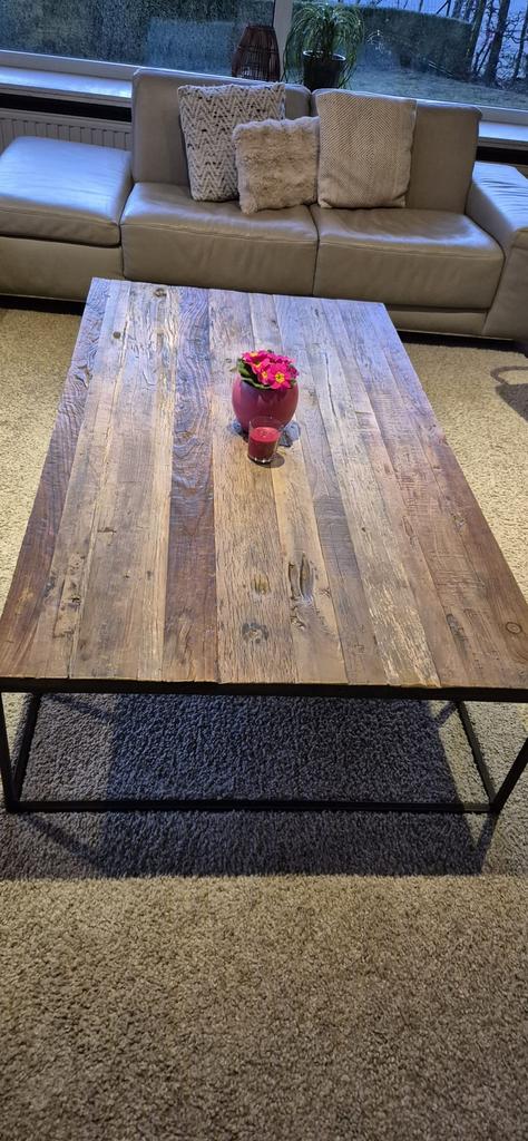 Houten salon tafel, Ophalen, Zo goed als nieuw