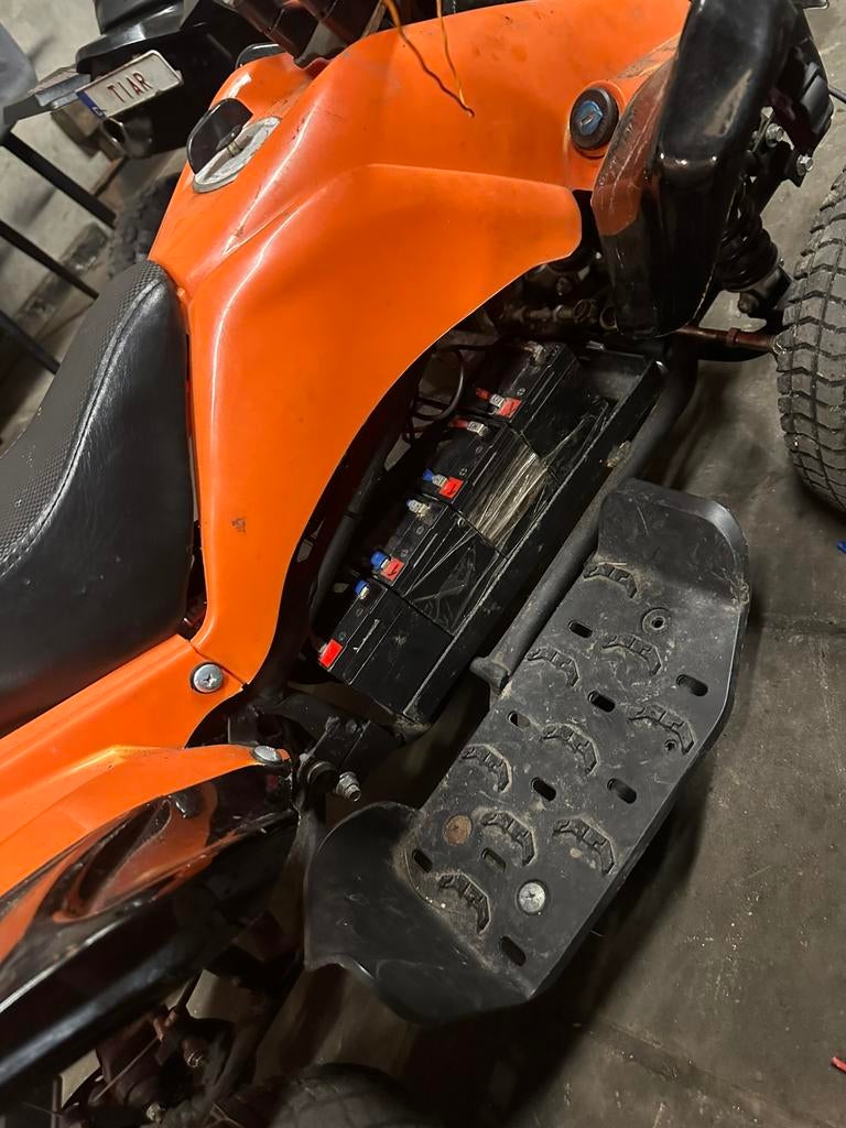 Kinder elektrische quad, Ophalen, Zo goed als nieuw