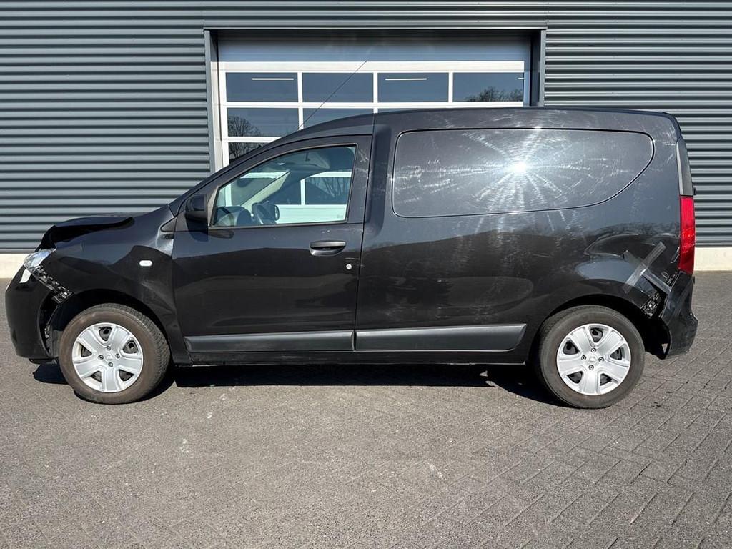 Dacia Dokker 1.5 dCi 90 Solid, Auto's, Bestelwagens en Lichte vracht, Gebruikt, Euro 6, 4 cilinders, Bedrijf