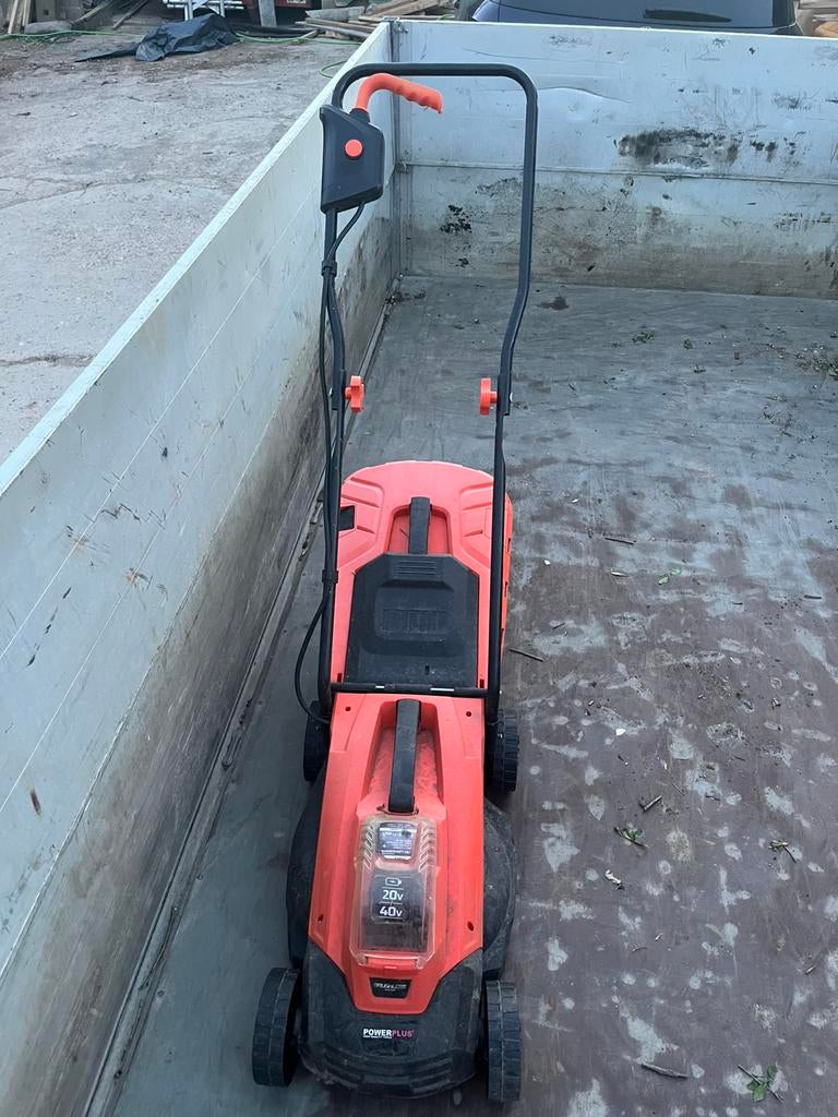 Powerplus accu grasmaaier, Tuin en Terras, Ophalen, Zo goed als nieuw