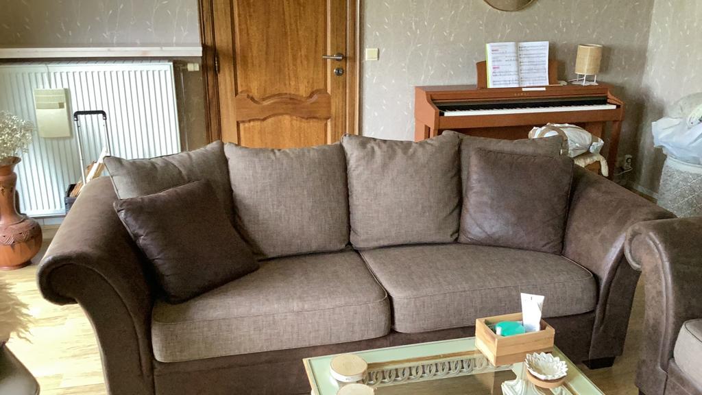 Beau salon intemporel, Maison & Meubles, Canapés | Coins salons complets, Comme neuf, Enlèvement