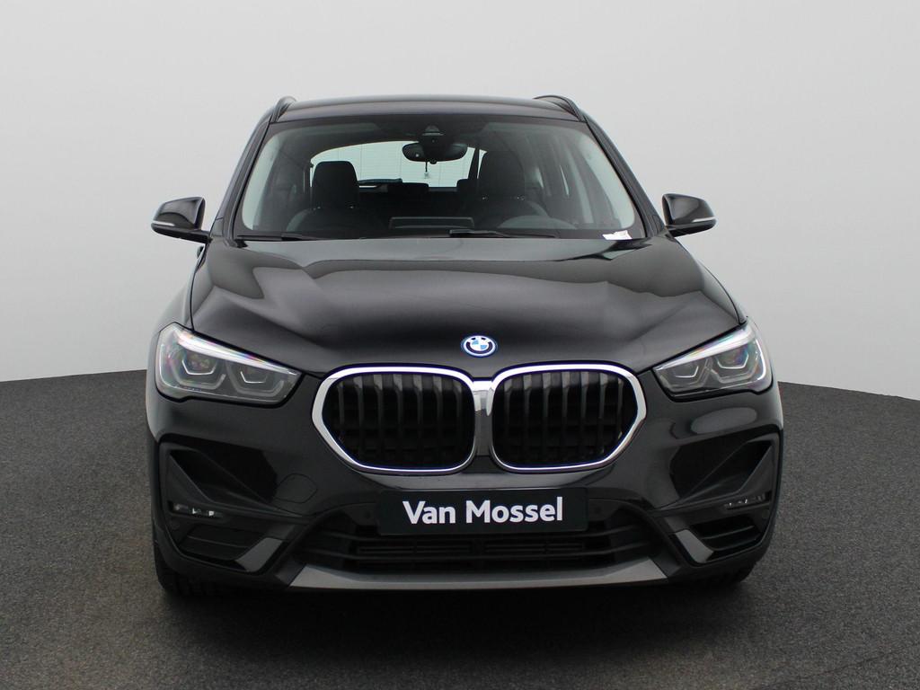 BMW X1 xDrive25e (automatique), Autos, https://public.car-pass.be/vhr/82845f72-117c-4029-9c8f-35170051f2ce, Achat, 750 kg, Entreprise