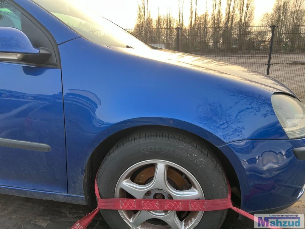 Aile avant droite lat rale pour VW Golf 5 bleue LC5J (2004-2, Volkswagen, Volkswagen AG, Vw@volkswagen.de, Utilisé