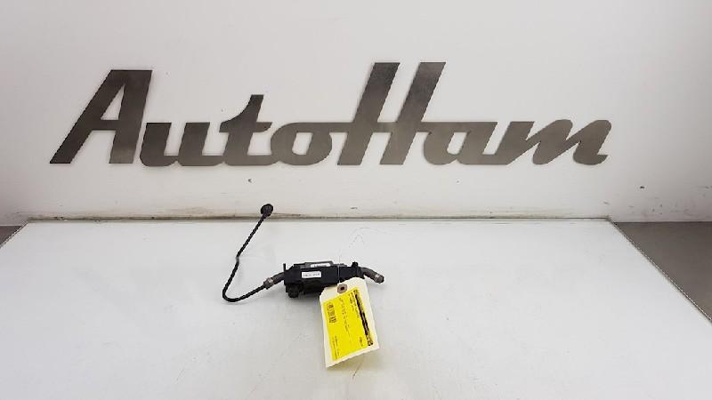 BRANDSTOFPOMP ELECT. Volkswagen Touran (1T1 / T2), Gebruikt, Volkswagen