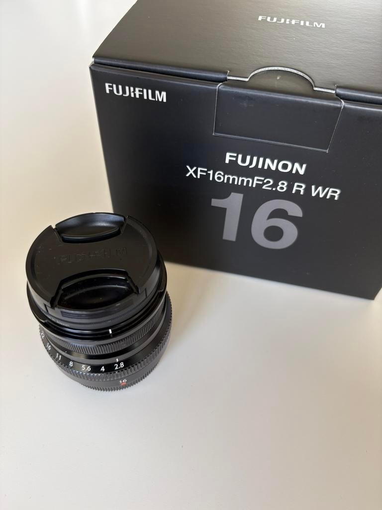 Fujinon XF 16 mm f/2,8 R WR, TV, Hi-fi & Vidéo, Photo | Lentilles & Objectifs, Enlèvement ou Envoi, Comme neuf, Accessoires