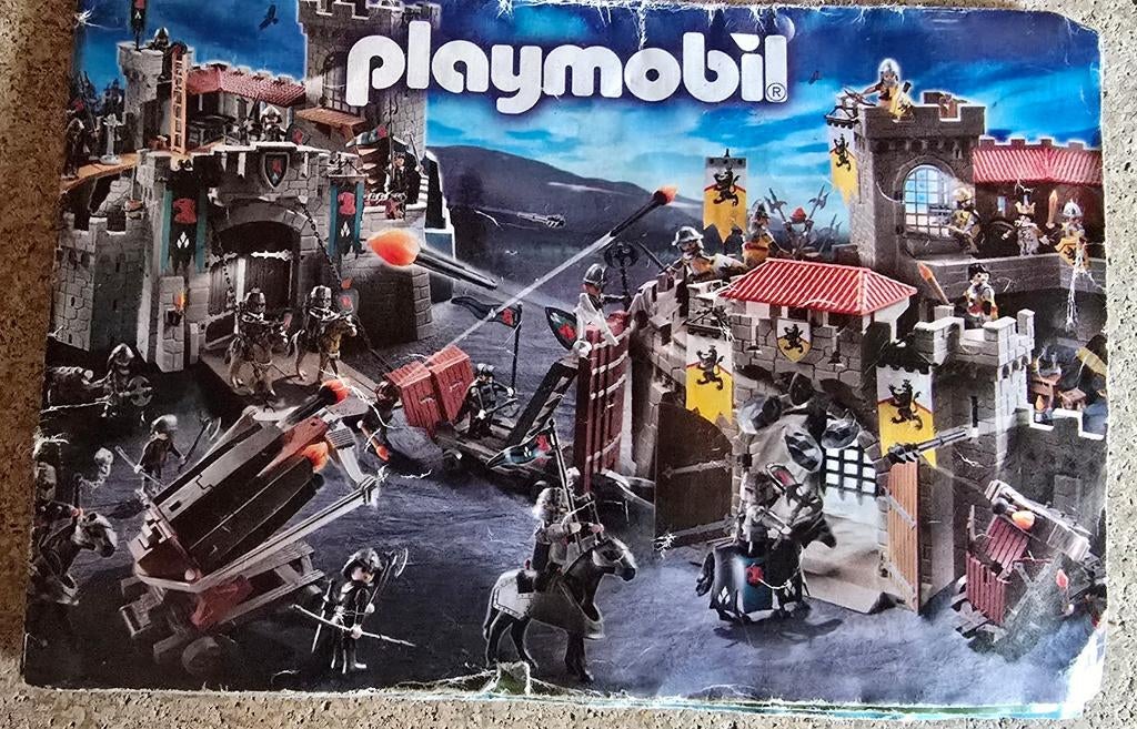 Lot Playmobil 2 kastelen en uitbreidingen + wat losse sets, Kinderen en Baby's, Speelgoed | Playmobil, Ophalen, Gebruikt