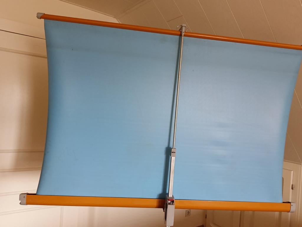 Projectoren, Ophalen