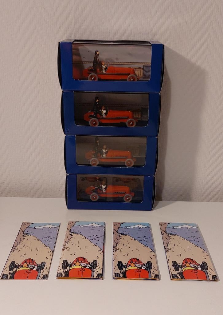 4 x Voiture TINTIN Atlas 1/43 'La voiture de course rouge 19, Enlèvement, Comme neuf, Voiture, Autres marques