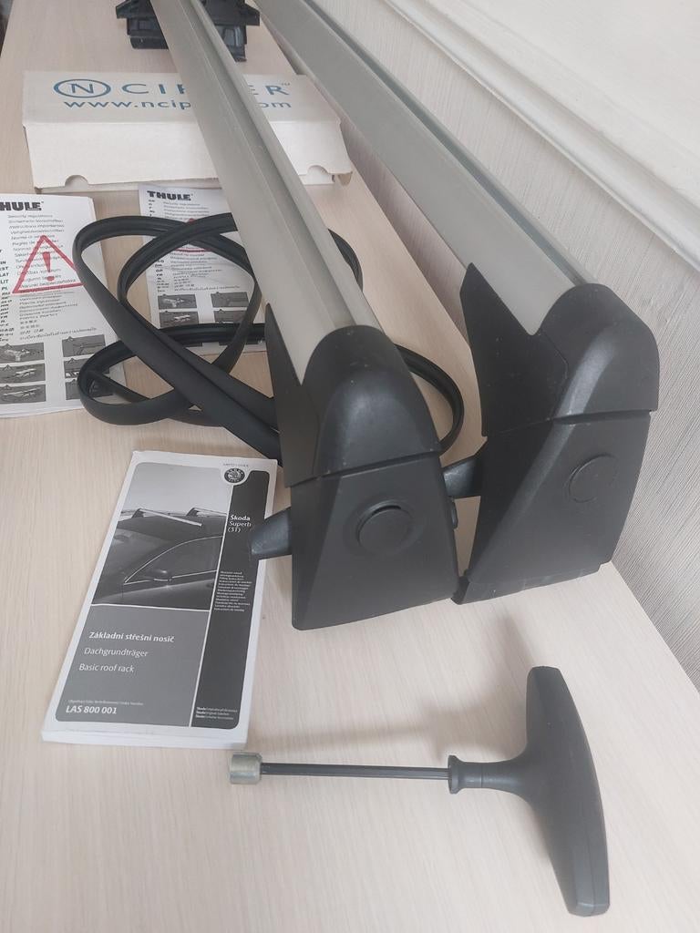 Barre de toit skoda d'origine neuf, Enlèvement