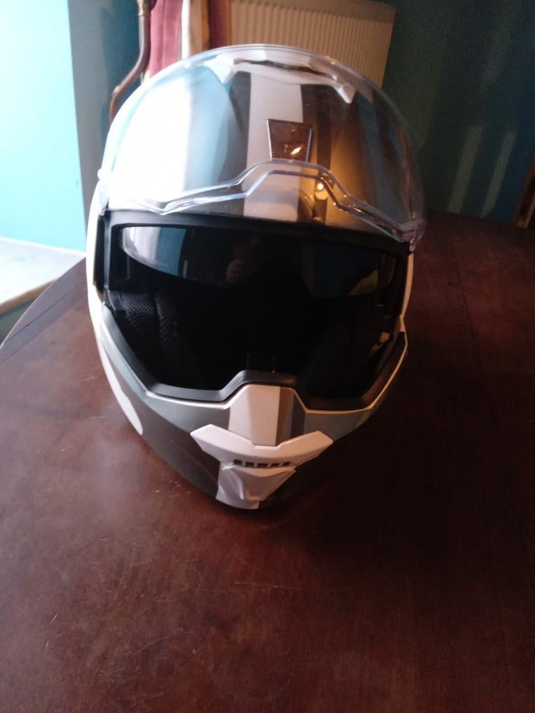 Casque modulable, taille L,  marque scorpion .très peu servi, Fietsen en Brommers, Brommerhelmen, Ophalen of Verzenden