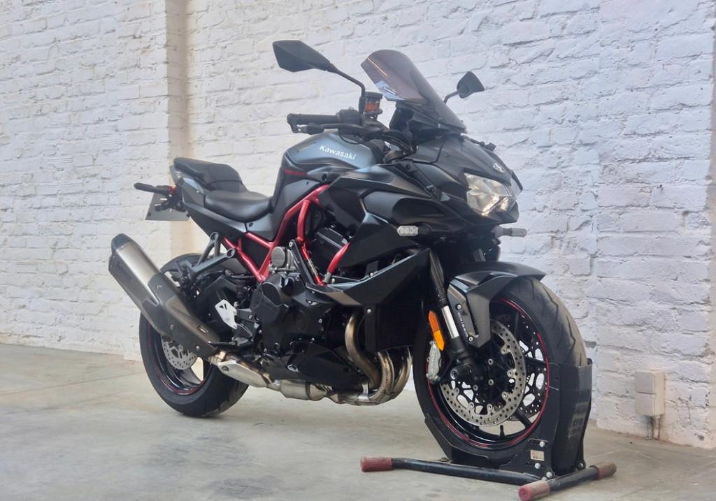 Kawasaki Z H2 ZH2 Performance #motomobilia, Motoren, 4 cilinders, Motorrijbewijs A, Bedrijf, Traction Control