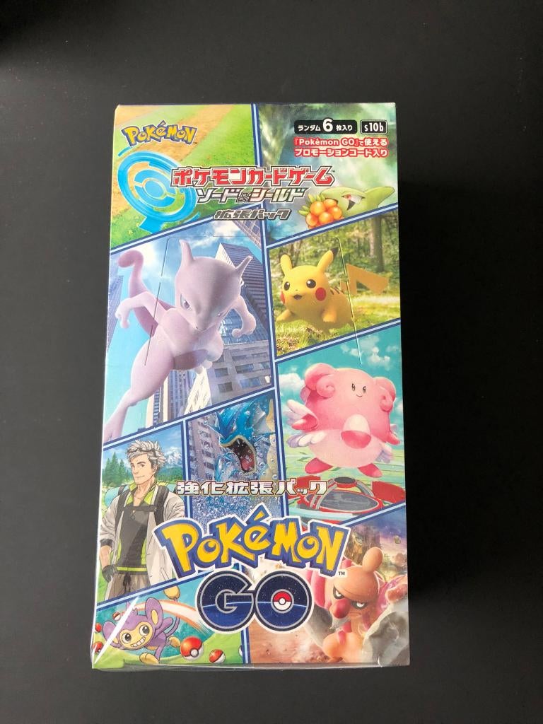 Pokemon GO sword and shield boosterbox sealed, Ophalen of Verzenden, Nieuw, Boosterbox