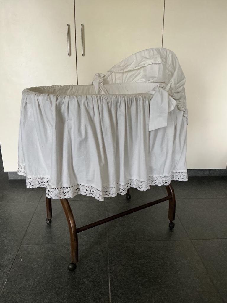 Baby wieg, Kinderen en Baby's, Babywiegjes en Ledikanten, Ophalen, Zo goed als nieuw, Wieg