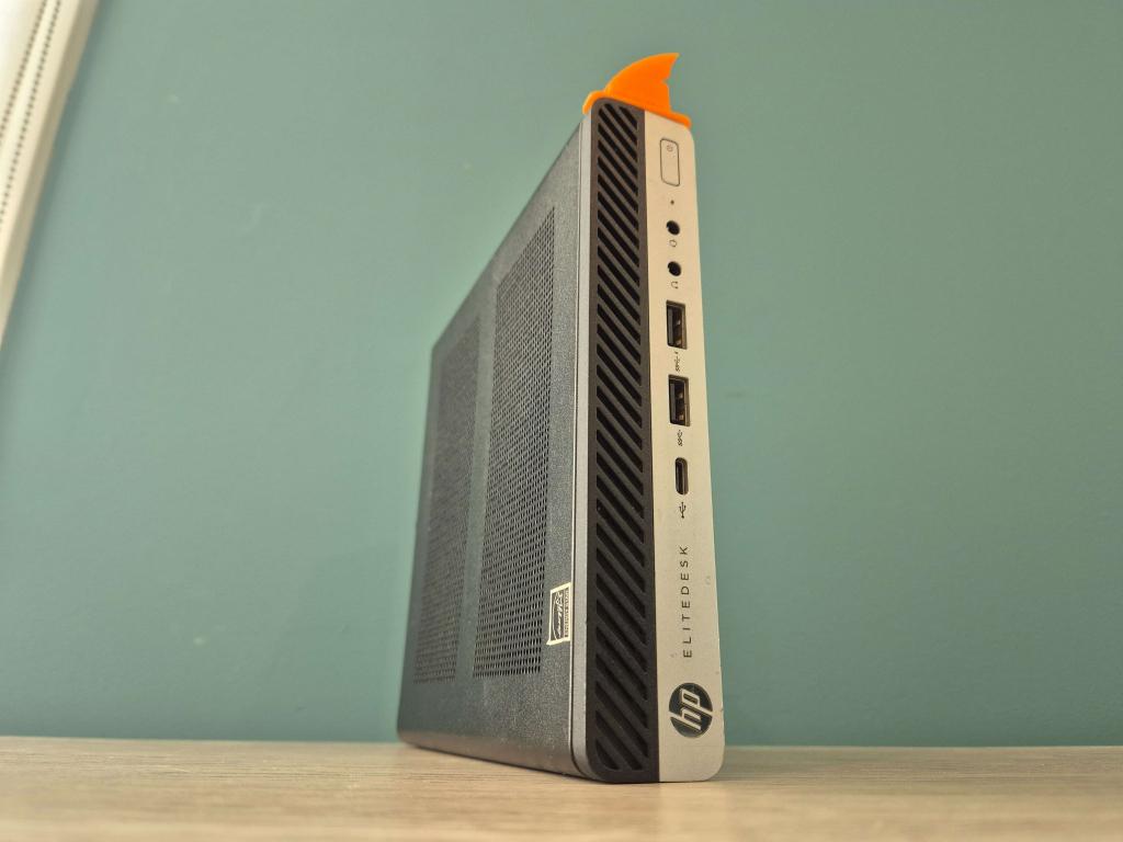 705 G4 GAMING | VEGA 11, 2400G PRO, 8GB DDR4, 256GB NVME, Niet ingevuld, 2400G, 256GB, 8 GB