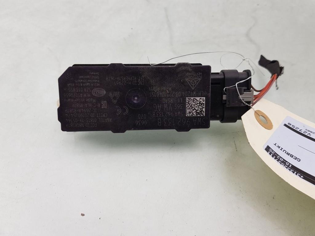 DIVERS Cupra Formentor (01-2020/-) (|5WA962133D|5WA962133B|), Autos : Pièces & Accessoires, Utilisé, Seat