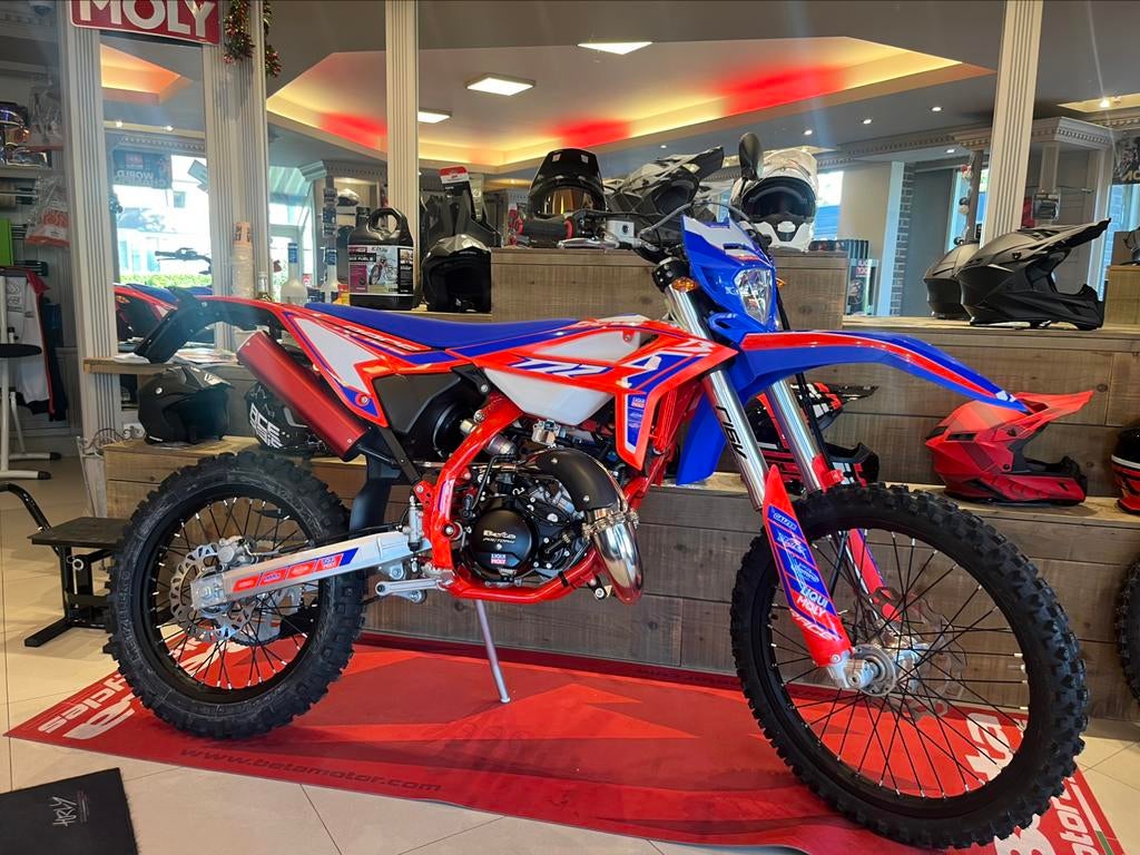 Beta RR 50 Enduro Racing 2025 NIEUW 2j garantie, Fietsen en Brommers, Ophalen, Nieuw