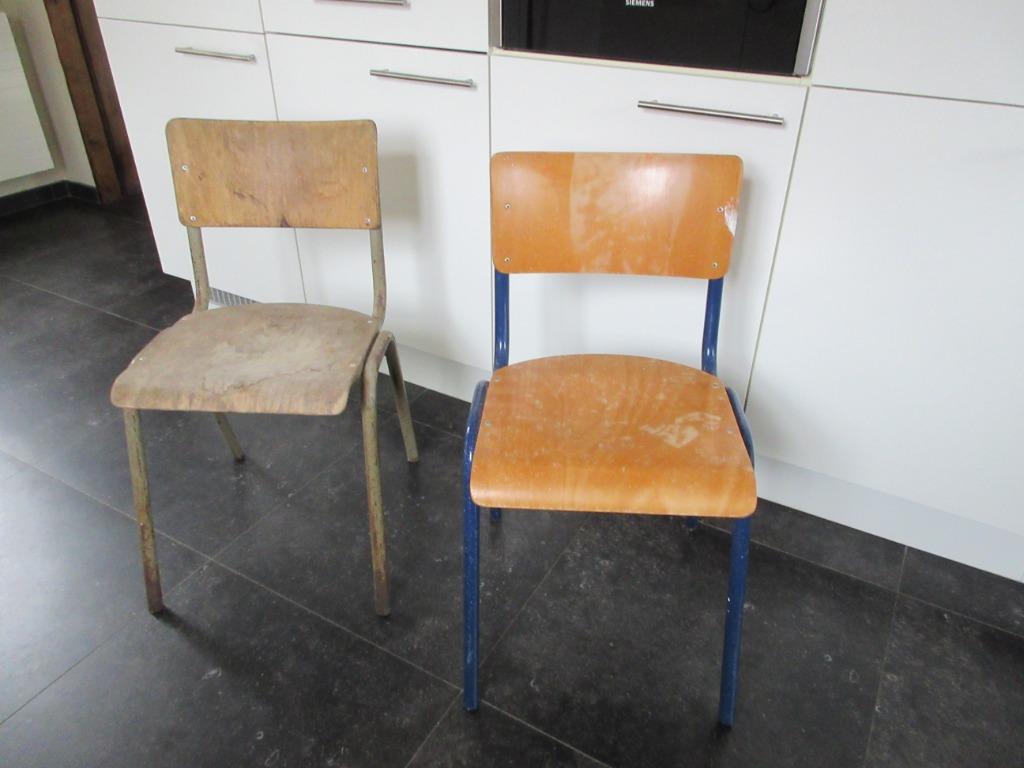 2 chaises d'école anciennes vintage sixties fer et bois, Enlèvement, Bois