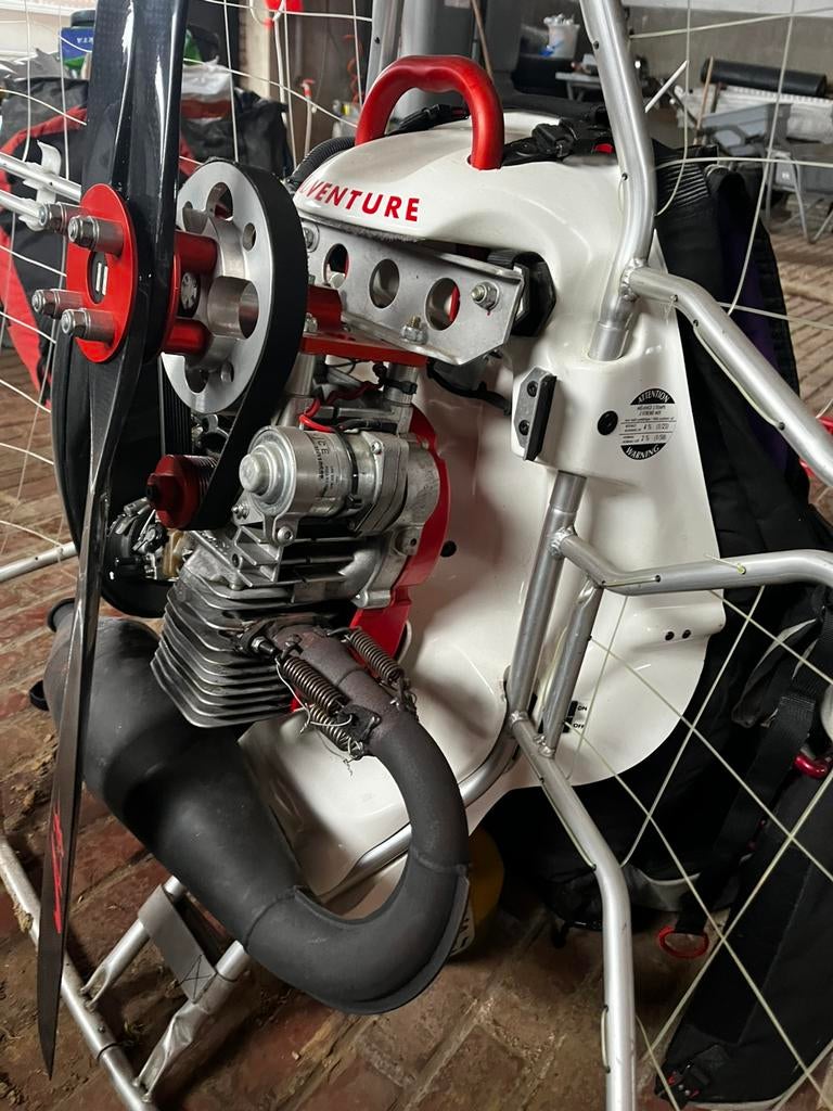 Raket 120 cc paramotor, Sport en Fitness, Ophalen, Paramotor