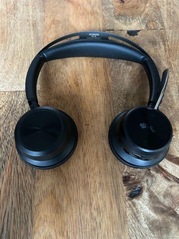 ➡️Poly Plantronics PLT Voyager Focus 2 DUO Headset Bluetooth, Ophalen of Verzenden, Zo goed als nieuw, 1 handset