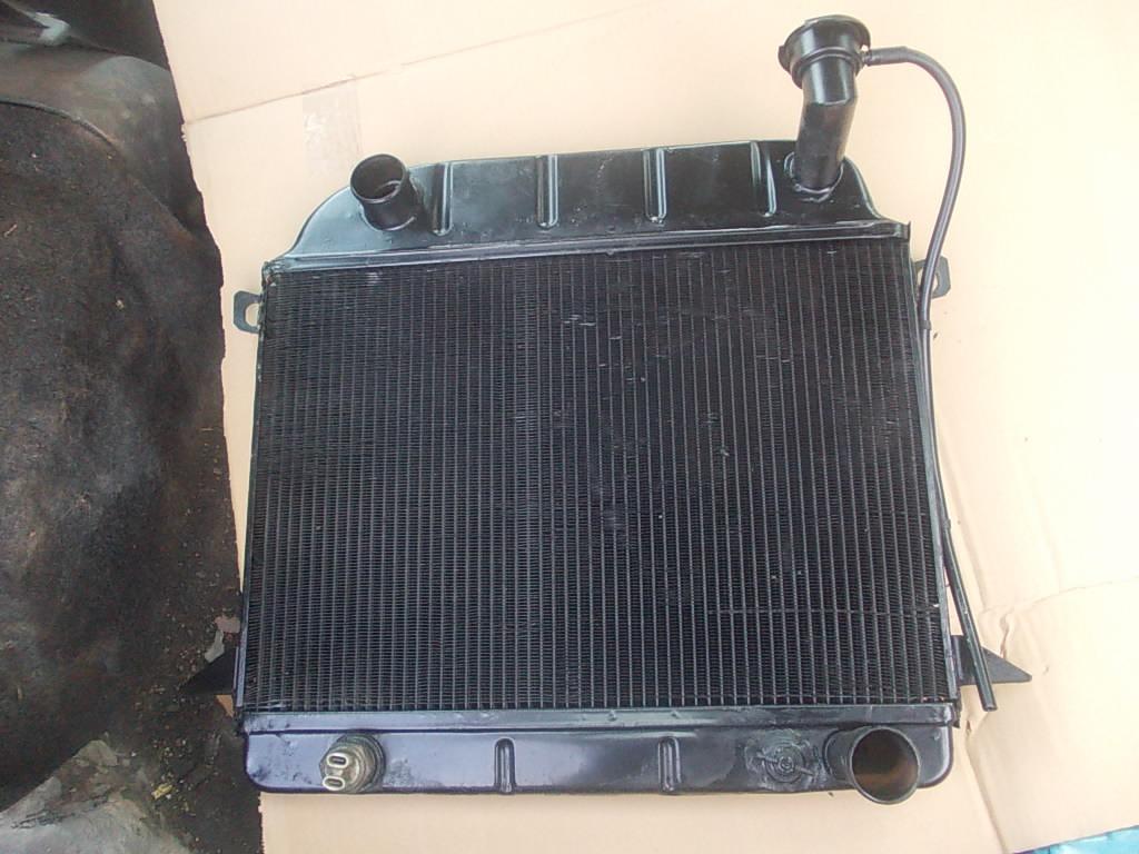 Radiateur pour Osca 1600, Autos : Pièces & Accessoires, Enlèvement, Révisé