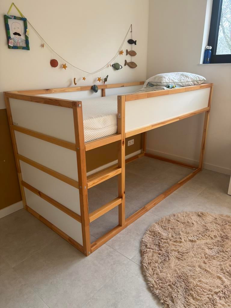 Ikea bed met matras en lattenbodem, Ophalen, Zo goed als nieuw, Hoogslaper of Stapelbed