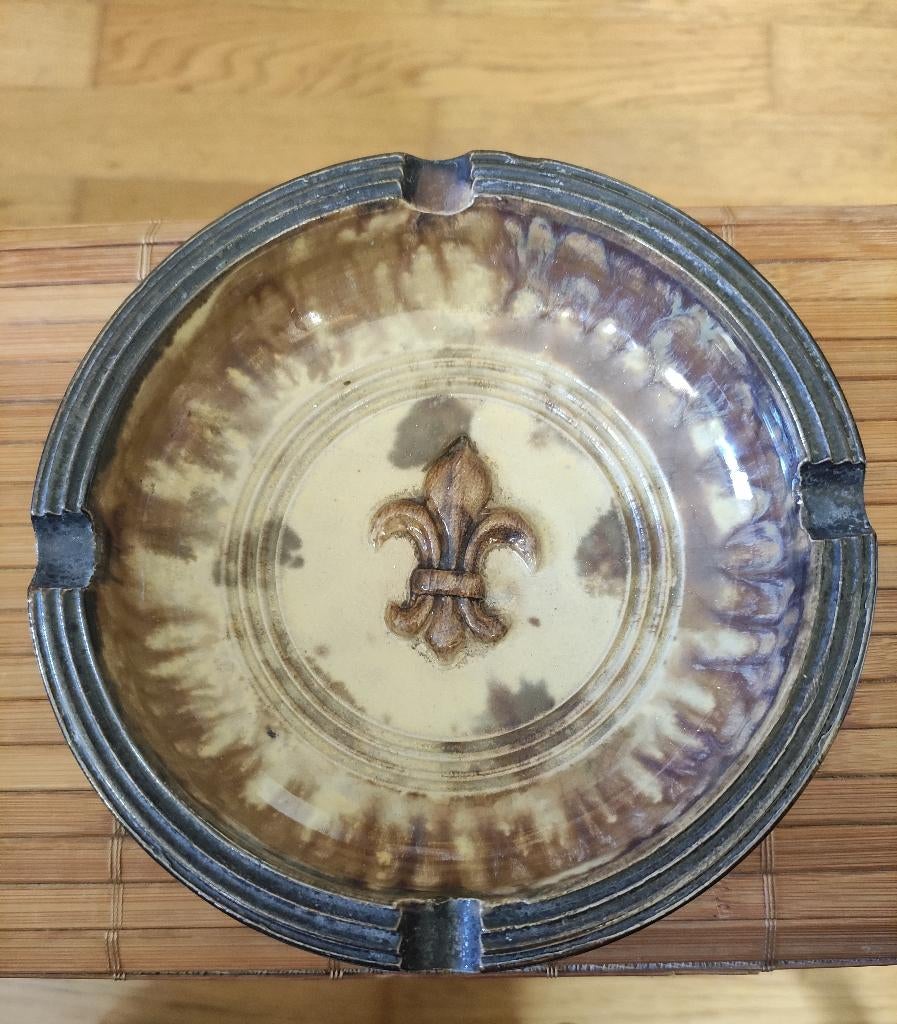 Cendrier vide-poches Grès Fleur de Lys, Antiquités & Art, Enlèvement