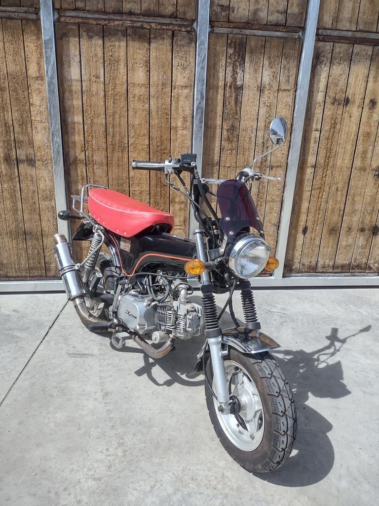 Skyteam Dax 125cc, Fietsen en Brommers, Ophalen, Zo goed als nieuw