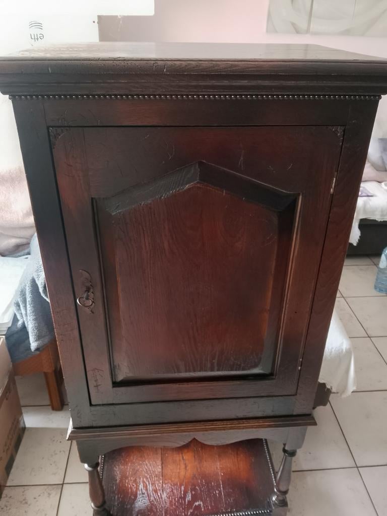 Landelijke, koloniale styl kast, Antiek en Kunst, Ophalen