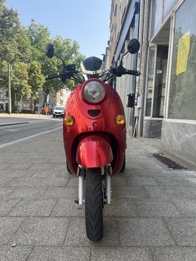 Retro 3-wheel Mobility Scooter - Veleco ZT63, Fietsen en Brommers, Scooters | Overige merken, Gebruikt, Klasse A (25 km/u), Elektrisch