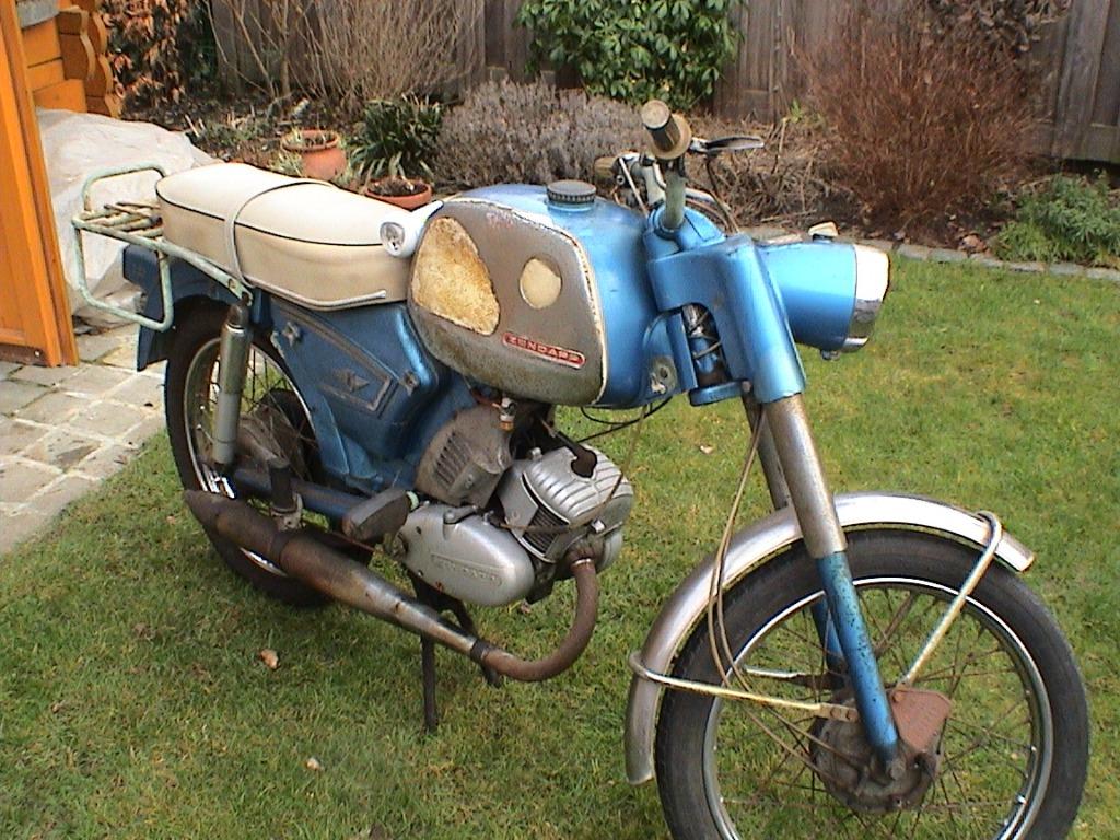 Je cherche Châssis Zundapp 517 avec bras oscillant ou épave, Vélos & Vélomoteurs, Enlèvement, Utilisé, 50 cm³