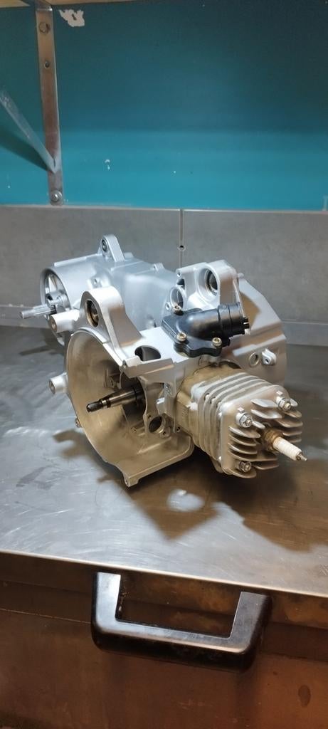 Moteur remis à neuf Mbk Ovetto /Neos kit 70cc ITALKIT alu, Enlèvement ou Envoi, Comme neuf