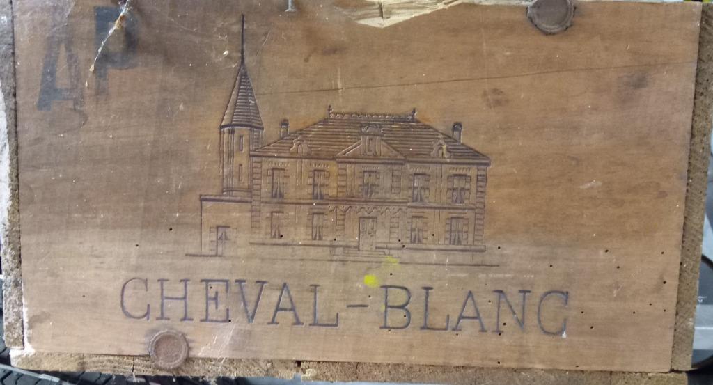 CAISSE ORIGINALE DE CHATEAU CHEVAL BLANC, Enlèvement, France, Vin rouge, Utilisé