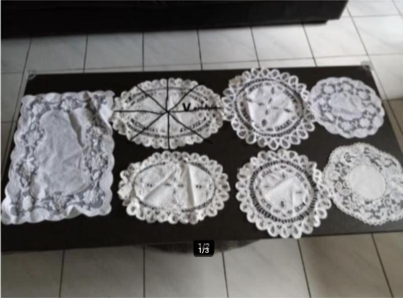 Nieuwe kanten doekjes / sierdoekjes - vintage - 1€/stuk, Ophalen of Verzenden, Zo goed als nieuw