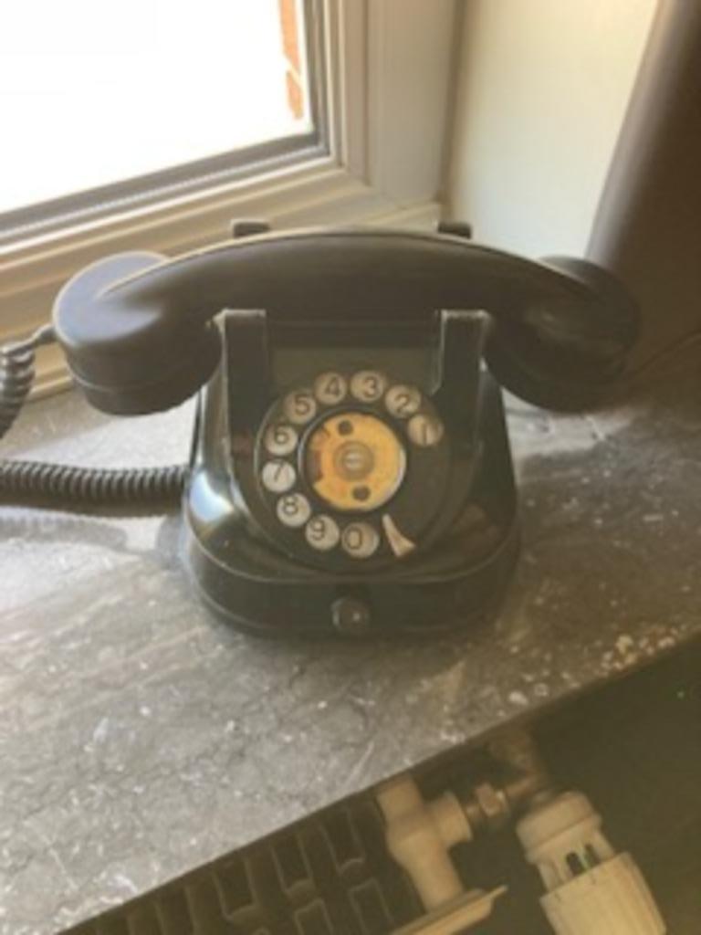 Antieke telefoon, Telecommunicatie, Ophalen, Gebruikt, Met draaischijf