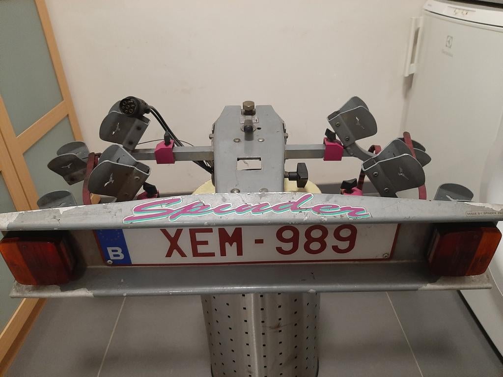 Fietsendrager merk SPINDER,twee fietsen trekhaak,plooibaar, Enlèvement