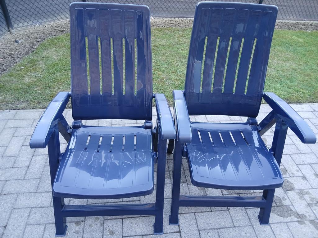 2 tuinstoelen, Ophalen, Zo goed als nieuw, Kunststof, Verstelbaar