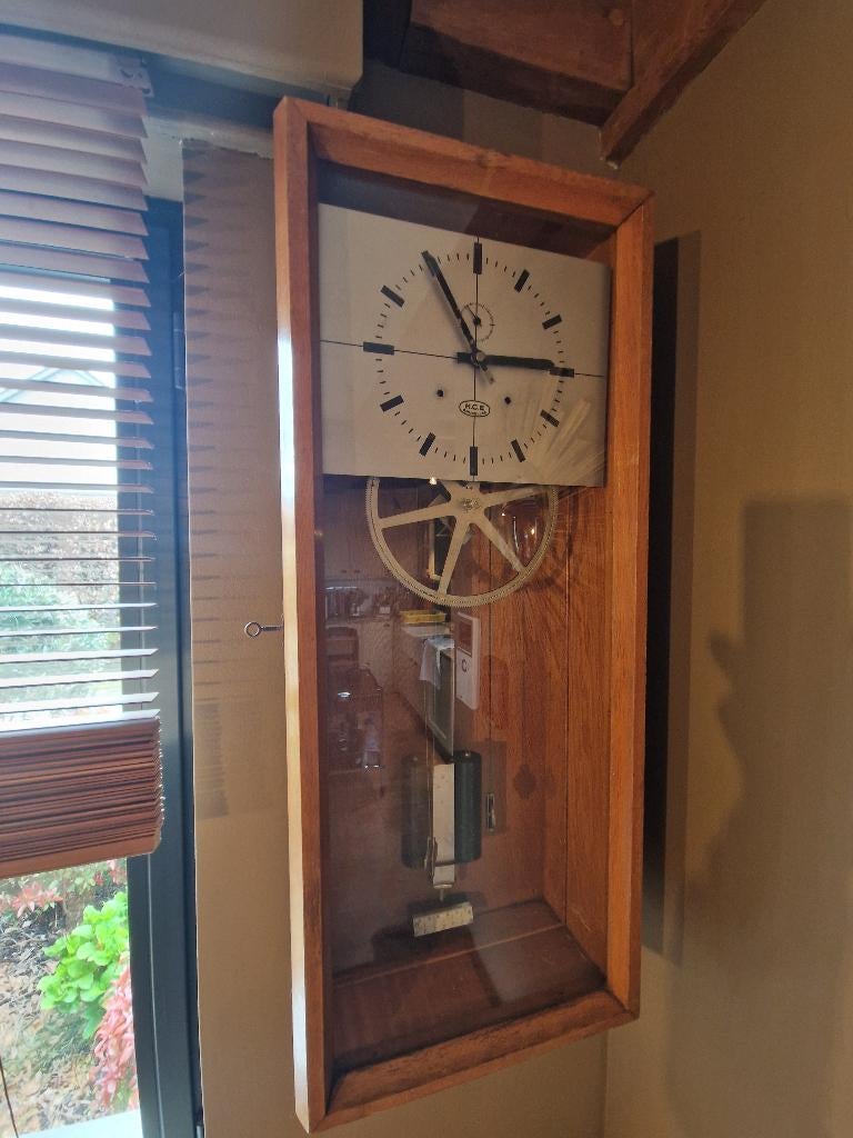 Wandklok/Pendulumklok Pragotron System Elektrocas HSH 300, Ophalen of Verzenden